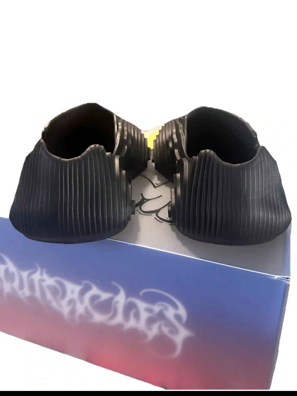 The Auracles x Chris Brown Nami Shoes Black Size 8M / 9.5/10W